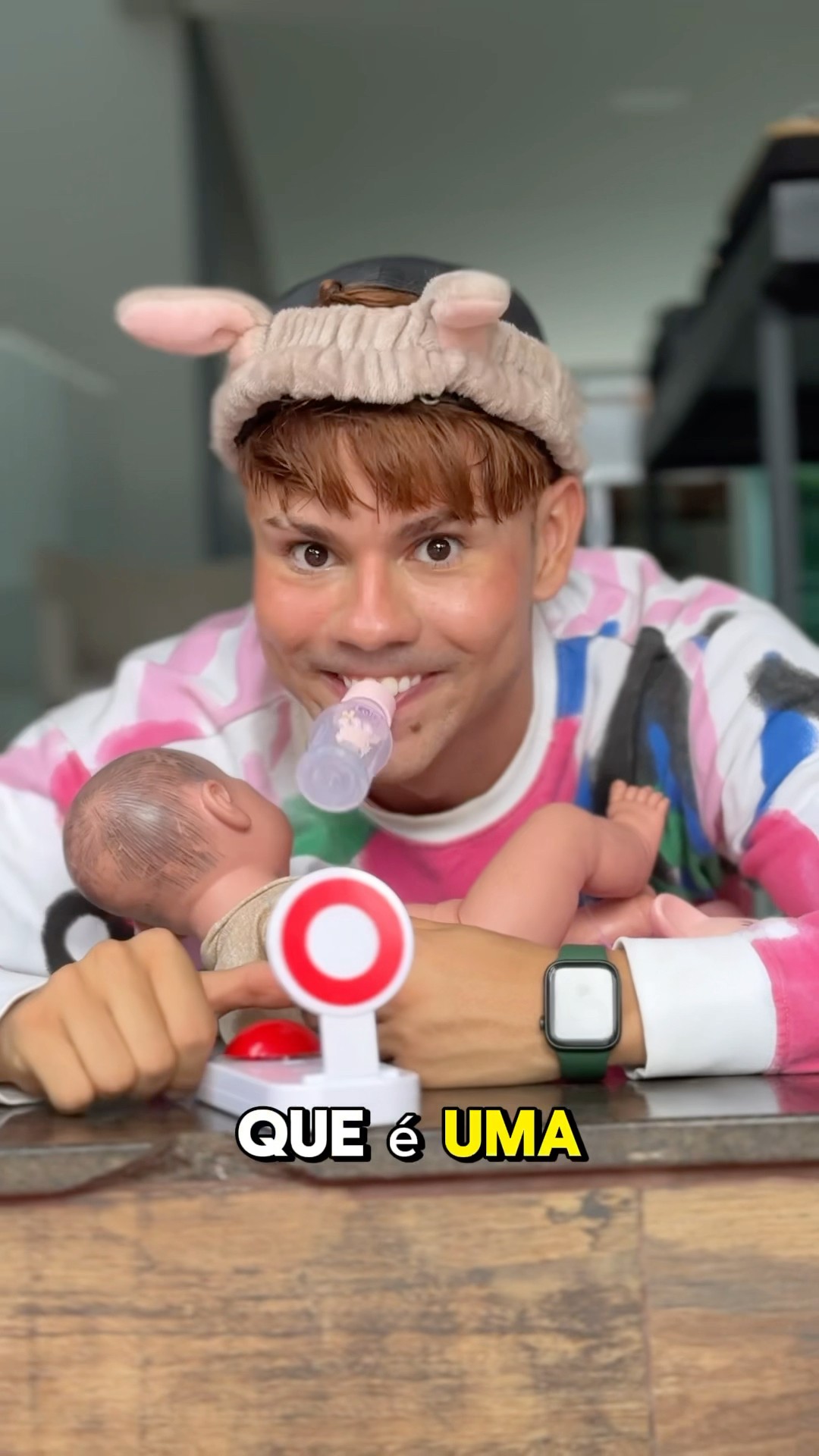 O Max é uma criança